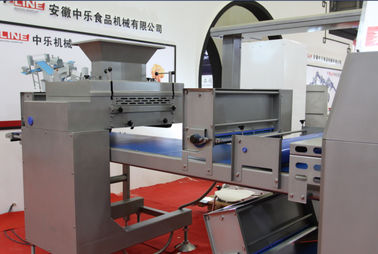 चीन एक लाइन में एकीकृत समारोह के साथ लचीला संरचना आटा टुकड़े टुकड़े करने की मशीन फैक्टरी
