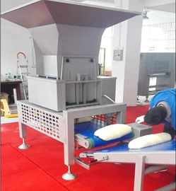 चीन ऑटो पेस्ट्री ब्लॉक काटने हूपर के साथ मोटर पेस्ट्री आटा रोलर मशीन फैक्टरी